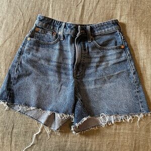 Madewell Curvy Perfect Vintage Shorts Size 26